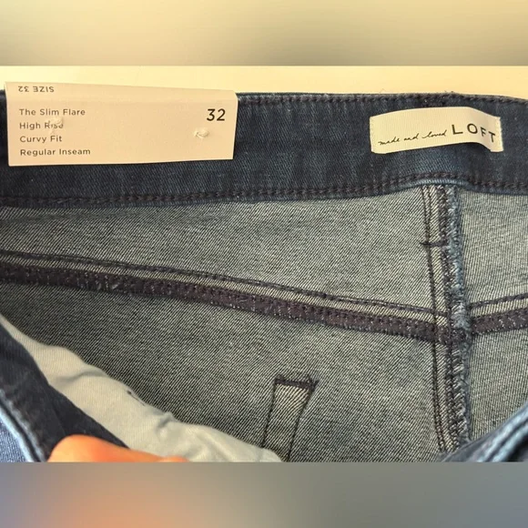 LOFT Curvy High Rise Slim Flare Jeans in Dark Wash Size 32/14 NWT - Picture 9 of 16